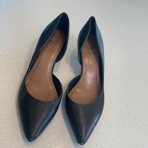 Black d’ orsay Vince Camuto kitten heels 7.5 or 8